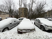 Машина замерзла. Автоэксперт рассказал, что категорически нельзя делать, чтобы отогреть ее