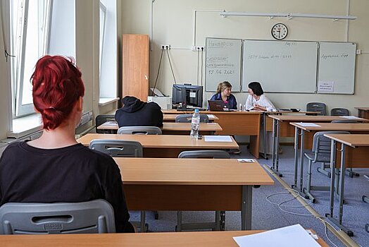 В Госдуме предложили защитить учителей от оскорблений