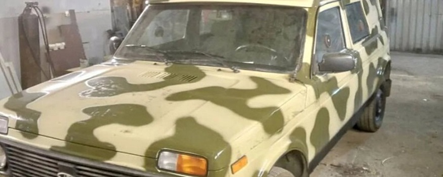 Два депутата из Екатеринбурга помогли бойцам купить машину для нужд СВО
