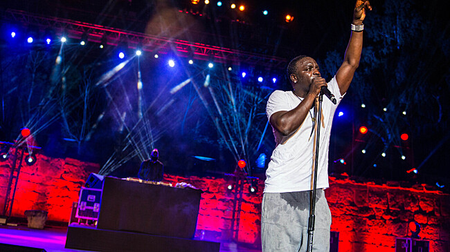 На российских корпоративах ждут топовых иностранных исполнителей