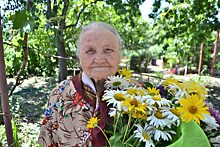 Глеб Никитин поздравил с Днем Победы вдову ветерана Великой Отечественной войны Ларису Кудрявцеву