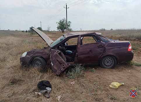 Пять девочек и один мальчик пострадали в ДТП на волгоградских дорогах за сутки