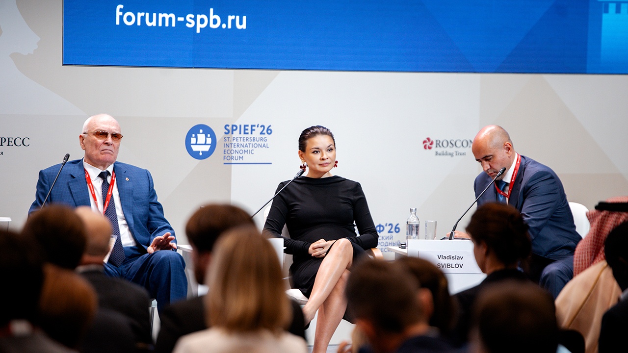 Ангаро-Енисейский кластер редкоземельных минералов представили на ПМЭФ