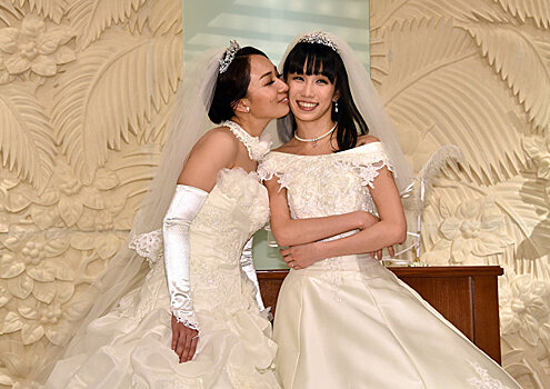 Yahoo News Japan (Япония): западный деловой мир как никогда рекомендует японскому правительству «легализовать однополые браки немедленно»