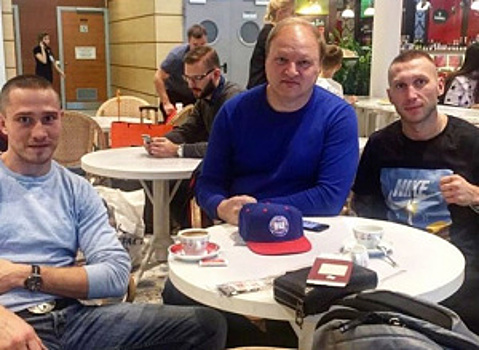 Мегапопулярность Пулева, Хрюнов предупреждает Райдера, Стивенсон запустил бизнес — соцсети