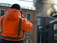 В центре Москвы горит элитный ЖК с апартаментами за сотни миллионов рублей. Видео