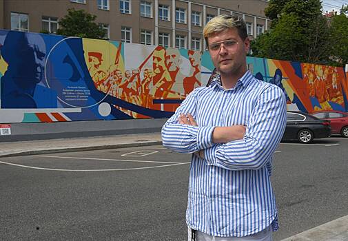Художник Никита Бигги: На граффити в честь Великой Победы ушло 297 баллончиков краски