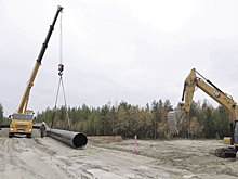 В Тарко-Сале готовятся к укладке водопропускных труб в зонах подтопления