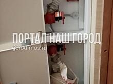 Ответственные службы укомплектовали пожарные шкафы в доме на Лавриненко по просьбе жителя