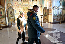Сотрудники МЧС проверяют храмы Оренбуржья в преддверии новогодних праздников