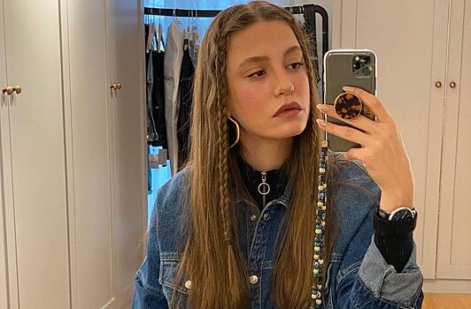 «Совсем другой человек»: звезда «Поры тюльпанов» Серенай Сарыкая показала лицо без макияжа