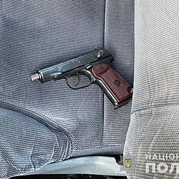 В Днепре преступник убил полицейского во время задержания