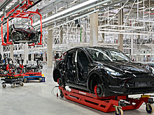 Tesla приостановила производство в Шанхае