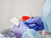 Губернатор и вице-президент АВТОВАЗа обсудили ход вакцинации на предприятии