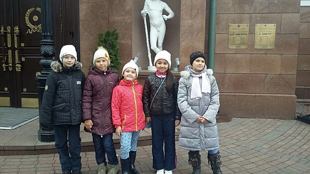 Школьники познакомились с творчеством художника Александра Шилова