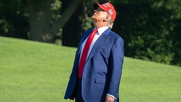 Источник: Трамп окончательно одобрил удар по Ирану на поле для гольфа