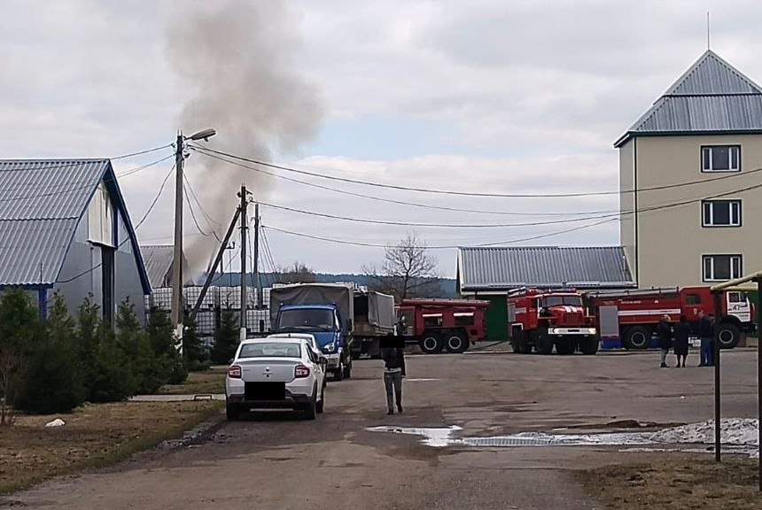 Пожар произошел из-за баллончиков с краской в Калужской области