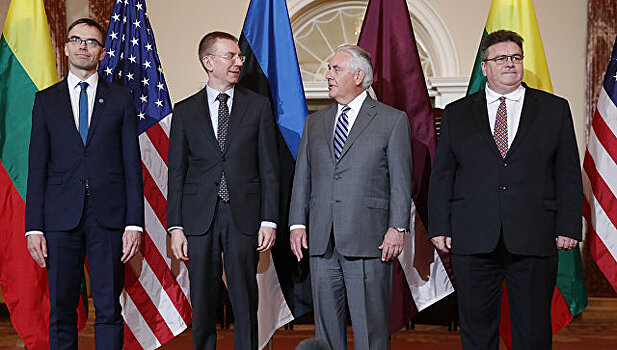 Главы МИД стран Балтии встретились с госсекретарем США