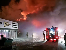 Пожар на строительном рынке «Тулака» в Волгограде