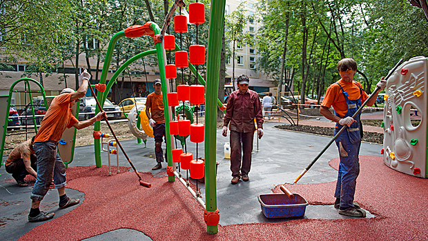 В Строгине за 2018 год планируют комплексно благоустроить 20 дворов