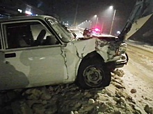 Два человека получили травмы в столкновении «Лады» и Volkswagen в Семенове