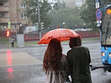 Москвичей предупредили о грозе и сильном ветре