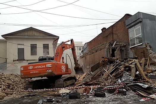 Дацюка могут лишить звания почетного гражданина Екатеринбурга из-за сноса здания в центре города