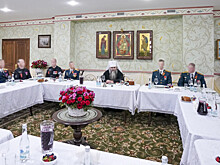 Митрополит Нижегородский и Арзамасский Георгий встретился с росгвардейцами