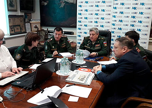 Военный комиссар Москвы ответил на вопросы призывной молодёжи и их родителей