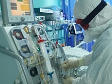 В Новом Уренгое скончалась женщина с подтвержденным COVID-19