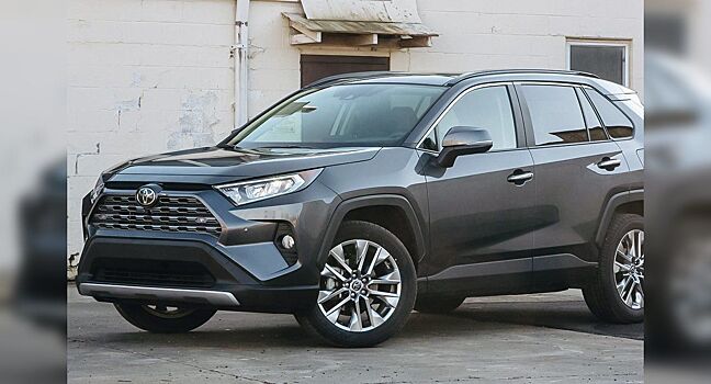 Что может разочаровать владельца версии Toyota RAV4 российской сборки
