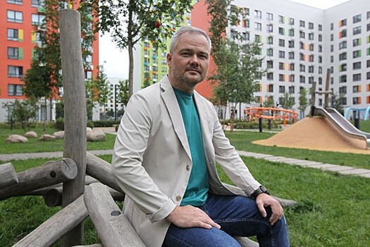 «Погода всегда виновата»: синоптик Евгений Тишковец о критике, точности прогнозов и поклонницах