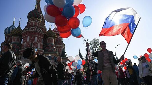 В России началась трехдневная рабочая неделя