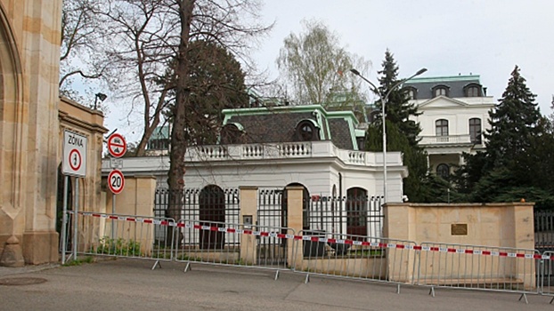 SZ: в Чехии намерены потребовать у РФ плату за пользование землей по советским договорам