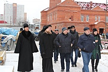 В ХРАМЕ НА ВОЛЖСКОМ СОСТОЯЛОСЬ ВЫЕЗДНОЕ СОВЕЩАНИЕ ПО СТРОИТЕЛЬСТВУ ХРАМОВ