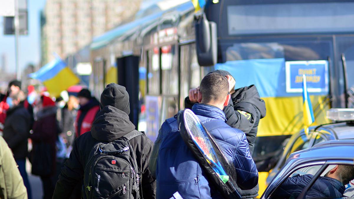 Польша отменила выплаты на детей украинских беженцев
