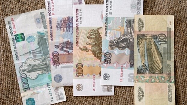 Эксперт прокомментировал опасения о влиянии санкций США на курс рубля
