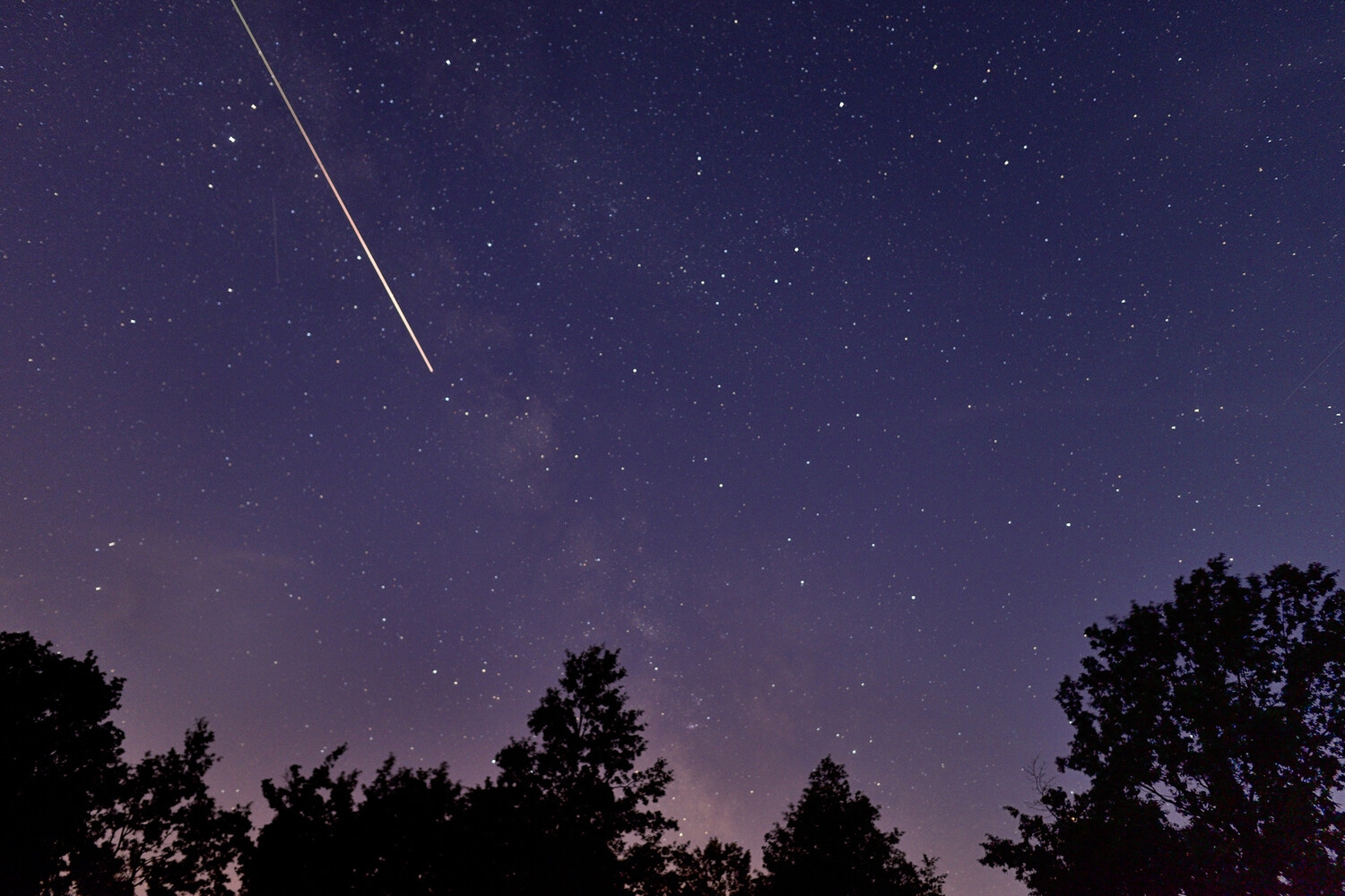 Россиянам пообещали в декабре звездопад-гигант