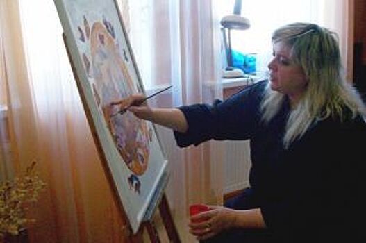 Рисуем Пасху: мастер-класс для не художников устроили мэтры в Сургуте