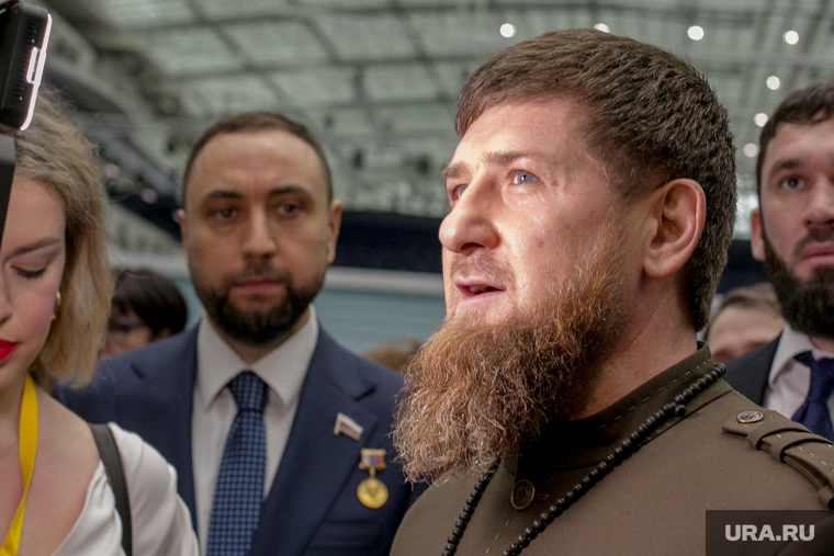 Кадыров поблагодарил Минниханова за вручение ордена сыну