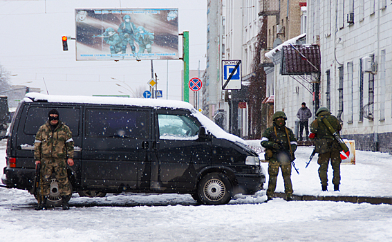 Мятеж в Луганске: Кремль заставит помириться Плотницкого и Корнета
