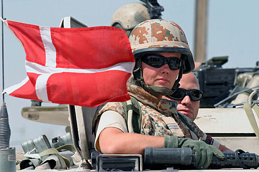 Премьер Дании Фредериксен заявила о планах призывать женщин на службу в армии