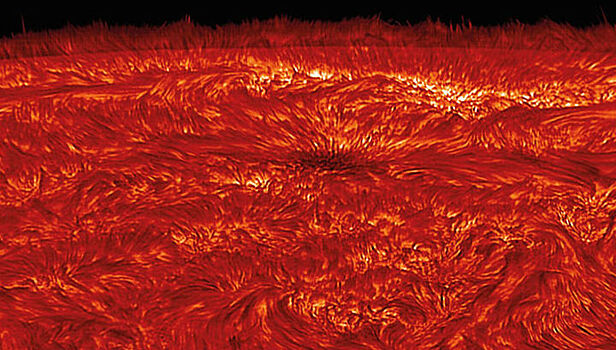Астрофизики выяснили, что нагревает атмосферу Солнца