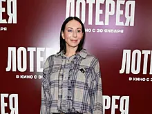 Актриса Алика Смехова отправила младшего сына на учебу в Англию за 4 млн в год