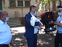 Во Владивостоке полицейские сопроводили автомобиль с роженицей до медучреждения