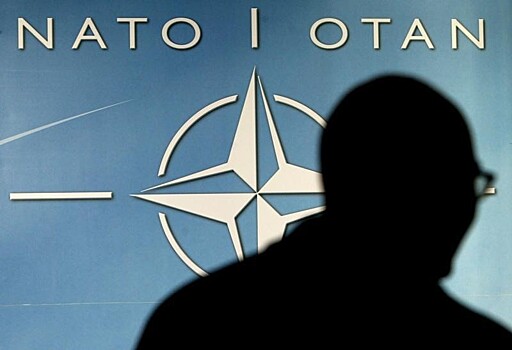 Лавров про НАТО: Это "институт холодной войны"