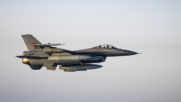 F-16 заметили на Украине: что известно, где видели, что это значит для СВО