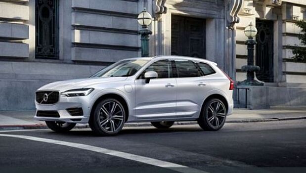 Компания Volvo презентует в Нью-Йорке кроссовер XC60 2018
