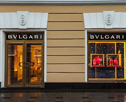 Ювелирный бренд Bulgari открыл бутик в Петербурге