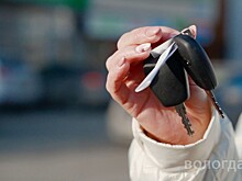 Ключи от автомобилей получили победители викторины «Вологодчина — мой выбор»
